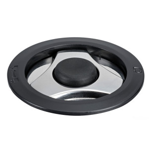 Footswitch windlass recess mounting