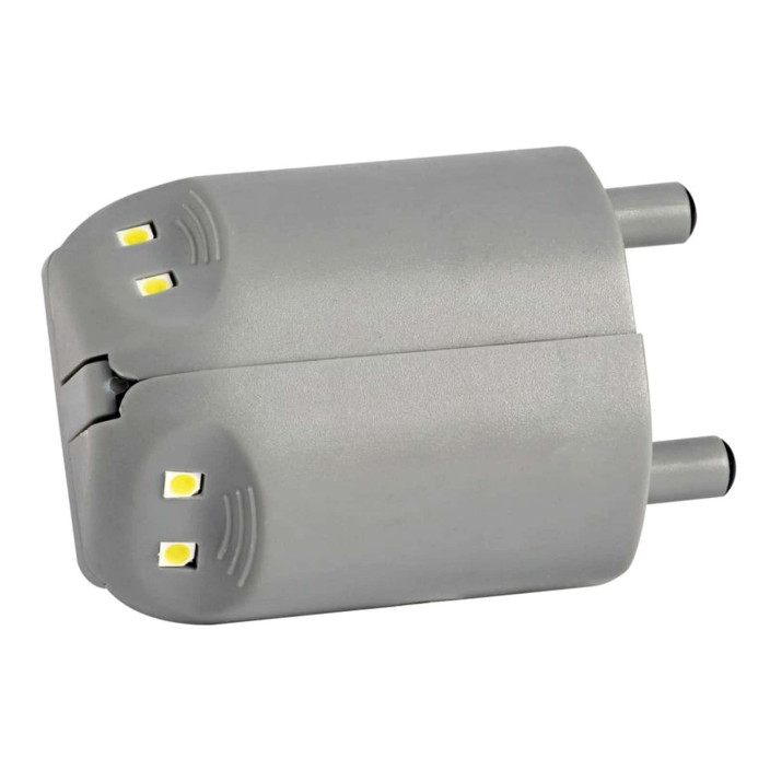 Feton LED courtesy light automatic activation