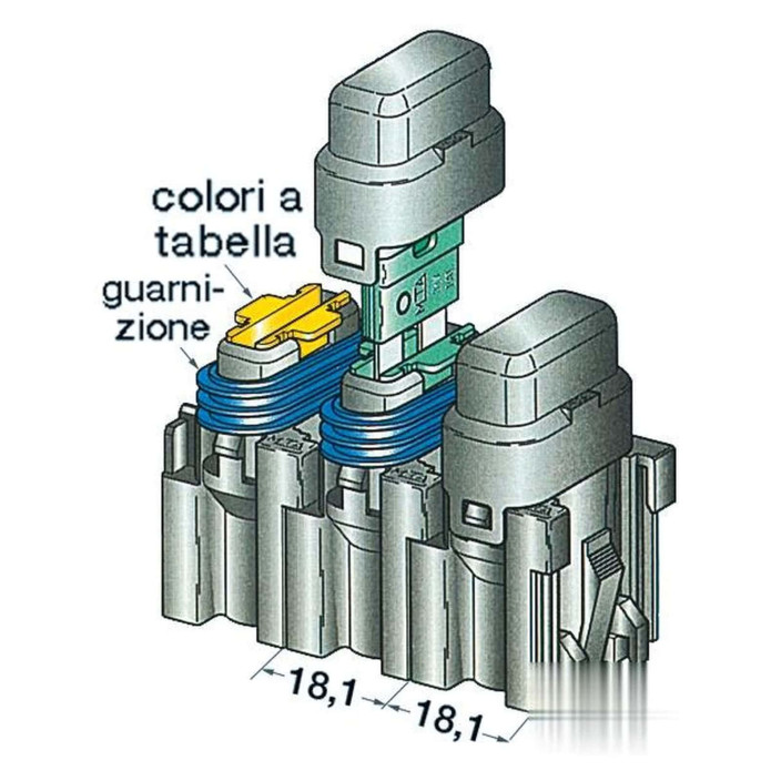 Fuse holder wcover
