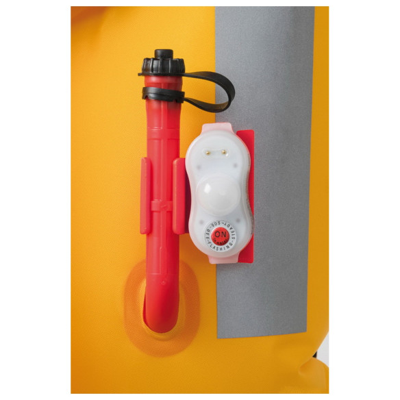 Electronic signalling device f lifejackets