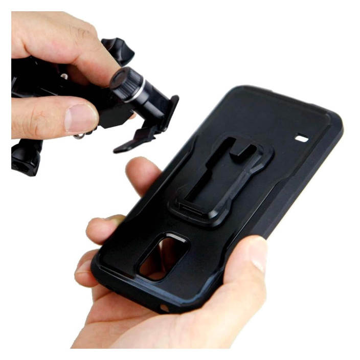 Adattatore universale per mobile