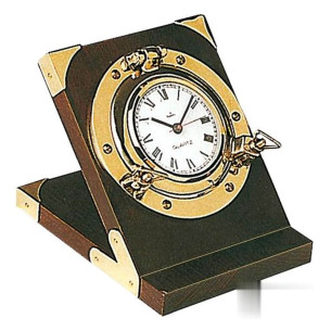 Quartz desk clock