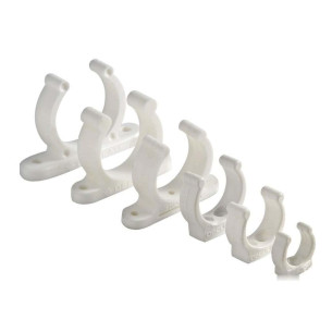 Heavy duty plastic clip