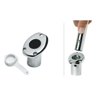 Flush flagstaff base pole