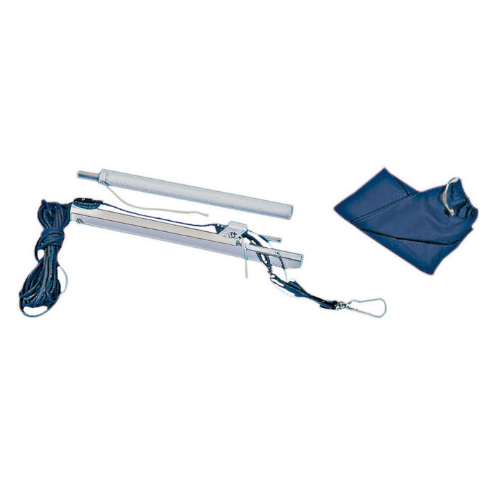 Fodable and swivelling davit