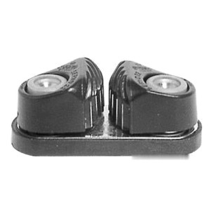 Servo clam cleat