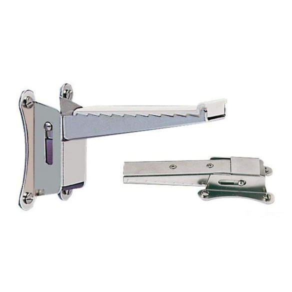 Foldable mast step