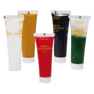Polyester colorant paste for neutral gelcoat